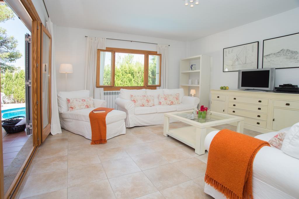 Ferienhaus Cova Blanca *
